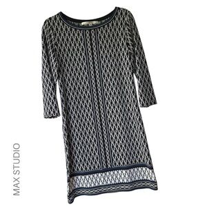 MAX STUDIO | NWOT GEOMETRIC SHEATH DRESS NAVY BLUE & WHITE SLIP-ON | SMALL